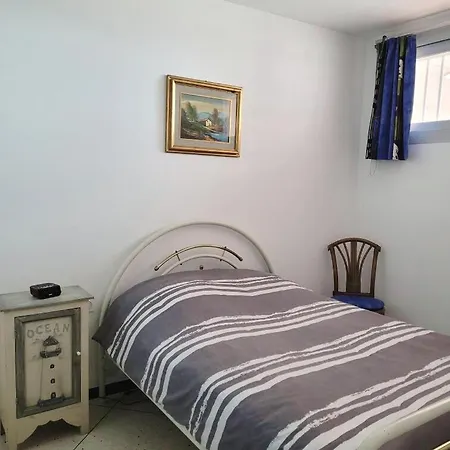 Direct Sur Pour Ce T2 Avec Parking Privatif - 4ond28 * Saint-Cyprien (Pyrenees-Orientales)